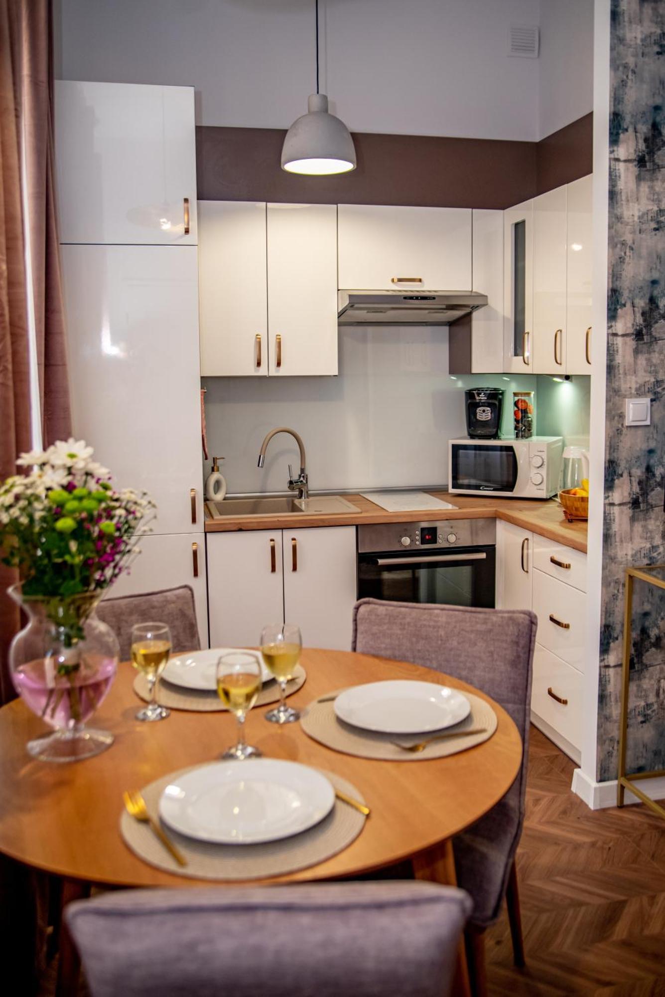 Apartments Czestochowa - Sloneczna Kamienica Luaran gambar